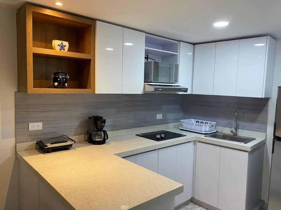 Hermoso Recien Remodelado Zona * San Andres (San Andres and Providencia Islands)